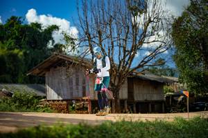 BIB: 
                            <button type="button" onclick="openModal(18918500)" class="btn btn-primary btn-sm float-right btn-popup" data-toggle="modal" data-target=".modal-high-quality">
                        <i class="fas fa-shopping-cart"></i> Add to Cart
                    </button>
                                            <button type="button" onclick="isThisMe(18918500, true)" class="btn btn-success btn-sm float-right btn-popup btn-isme hidden" data-toggle="tooltip" data-placement="bottom" title="นี่คือรูปของคุณใช่ไหม คลิกที่นี่เพื่อเอาเข้าอัลบั้ม">
                        <i class="fas fa-plus"></i> Add to album
                    </button>
                    <button type="button" onclick="isThisMe(18918500, false)" class="btn btn-warning btn-sm float-right btn-popup btn-isnotme hidden">
                        <i class="fas fa-ban"></i> Remove from album
                    </button>